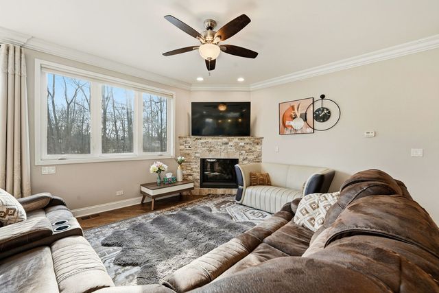 388 Preserve Lane, Wood Dale, IL 60191