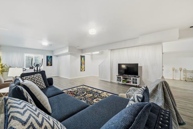 388 Preserve Lane, Wood Dale, IL 60191