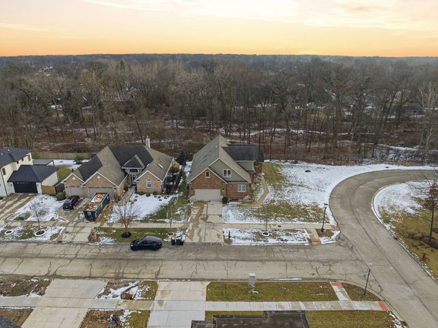 388 Preserve Lane, Wood Dale, IL 60191