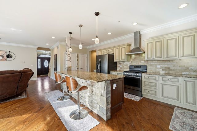 388 Preserve Lane, Wood Dale, IL 60191