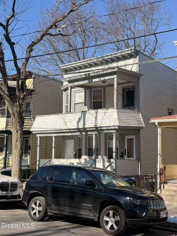 637 Myrtle Avenue, Albany, NY 12208