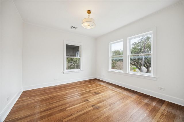 2203 University Boulevard, Houston, TX 77030