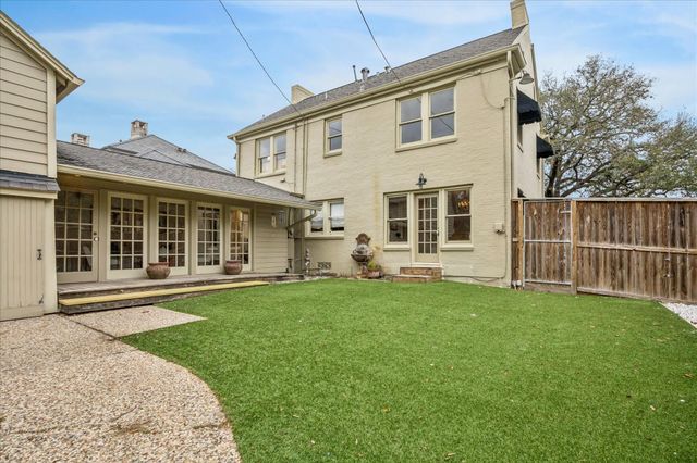 2203 University Boulevard, Houston, TX 77030