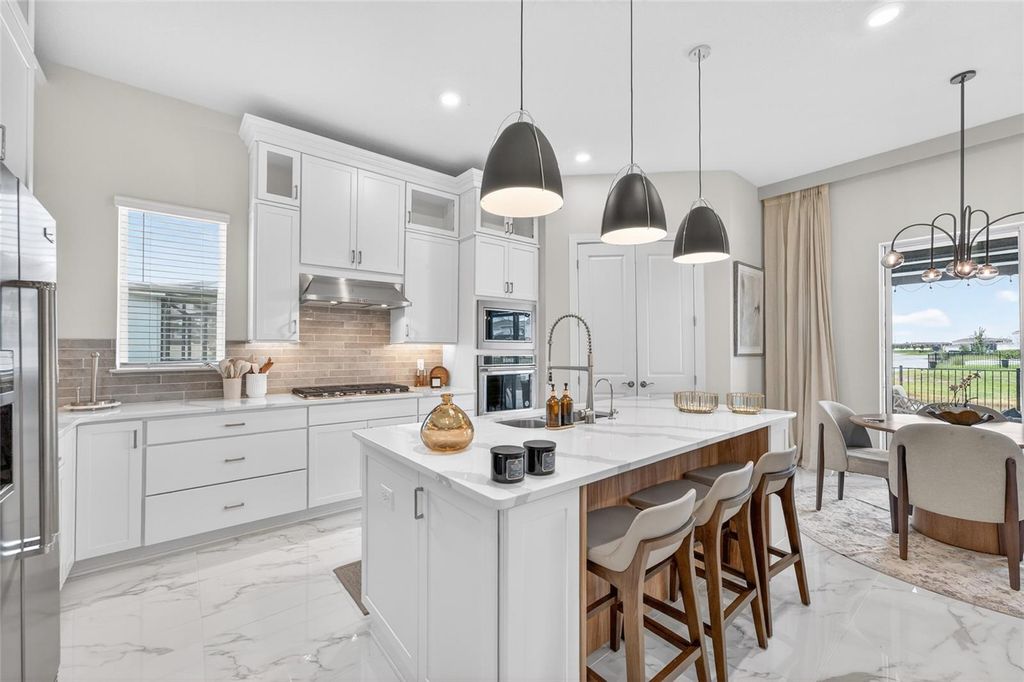 Image 11 of property listing at 13207 PANAMA BEACH COURT, Orlando, FL 32827