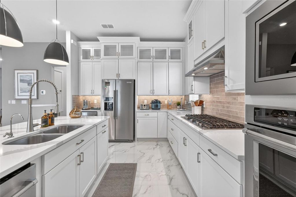 Image 16 of property listing at 13207 PANAMA BEACH COURT, Orlando, FL 32827