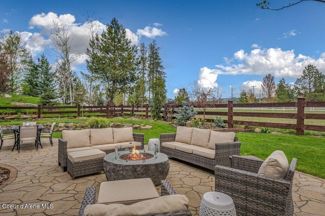 12844 N Pebble Creek DR, Hayden, ID 83835