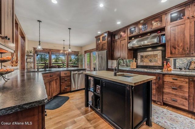 12844 N Pebble Creek DR, Hayden, ID 83835