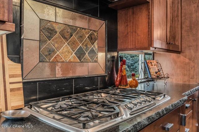 12844 N Pebble Creek DR, Hayden, ID 83835
