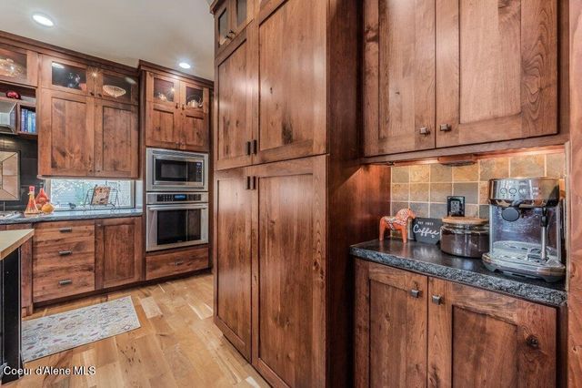 12844 N Pebble Creek DR, Hayden, ID 83835