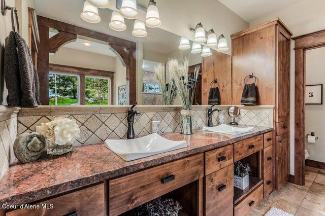 12844 N Pebble Creek DR, Hayden, ID 83835