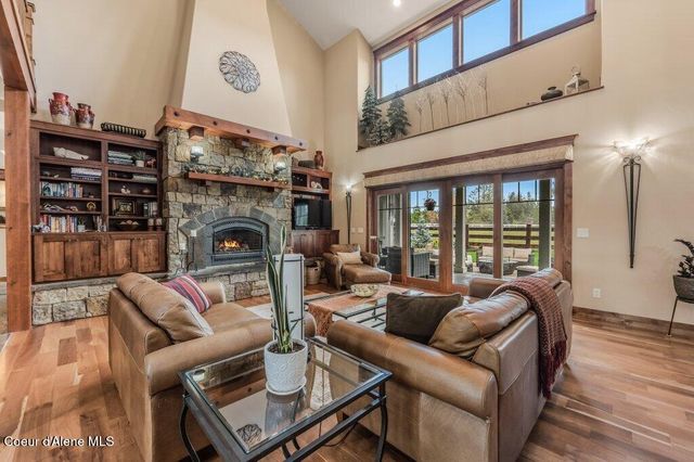 12844 N Pebble Creek DR, Hayden, ID 83835