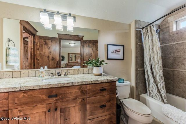 12844 N Pebble Creek DR, Hayden, ID 83835