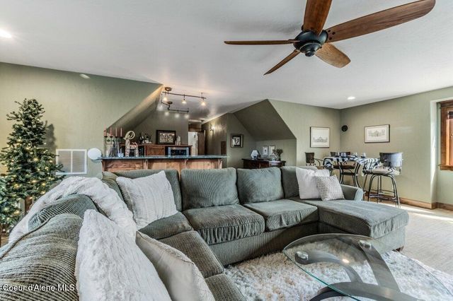 12844 N Pebble Creek DR, Hayden, ID 83835