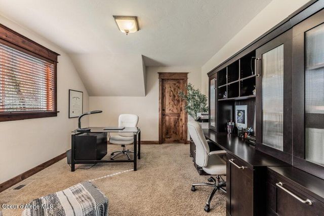 12844 N Pebble Creek DR, Hayden, ID 83835