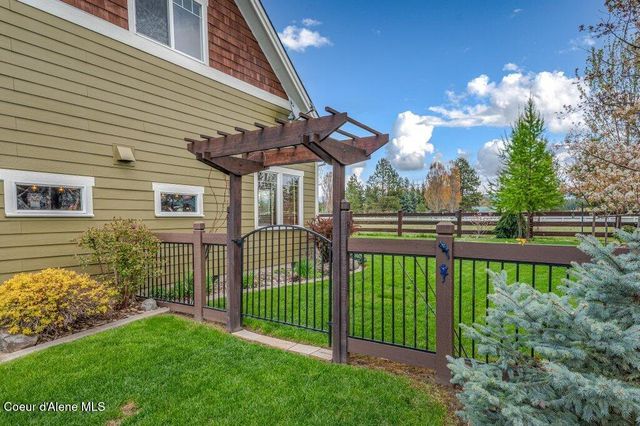 12844 N Pebble Creek DR, Hayden, ID 83835