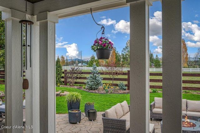 12844 N Pebble Creek DR, Hayden, ID 83835