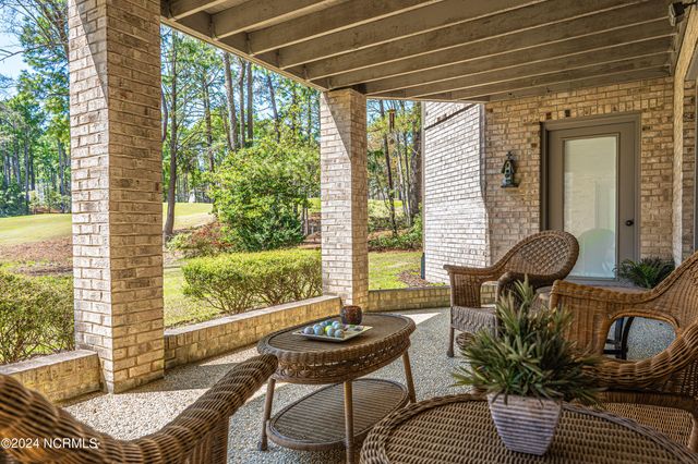 215 Plantation Drive, Southern Pines, NC 28387