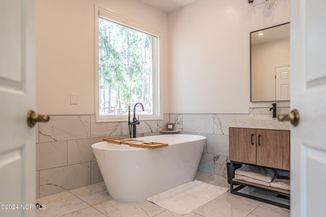 215 Plantation Drive, Southern Pines, NC 28387