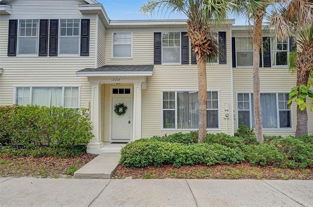 12216 COUNTRY WHITE CIRCLE 12216, Tampa, FL 33635
