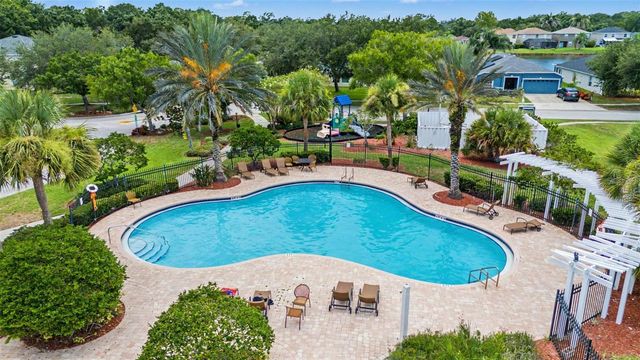 12216 COUNTRY WHITE CIRCLE 12216, Tampa, FL 33635