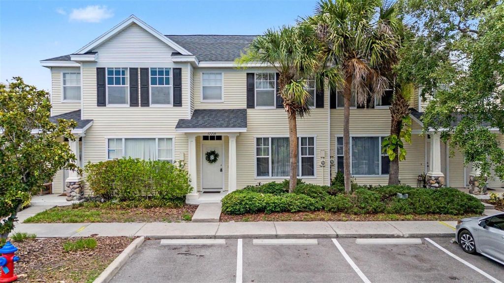 12216 COUNTRY WHITE CIRCLE 12216, Tampa, FL 33635