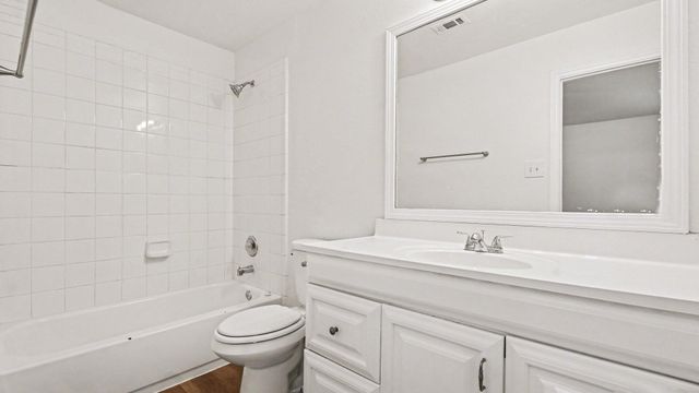 15834 Colonial Bridge Lane, Houston, TX 77073