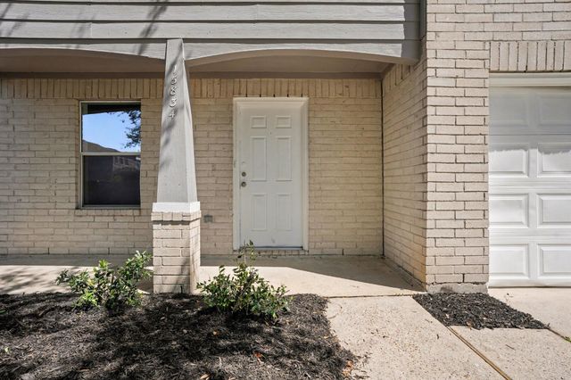 15834 Colonial Bridge Lane, Houston, TX 77073