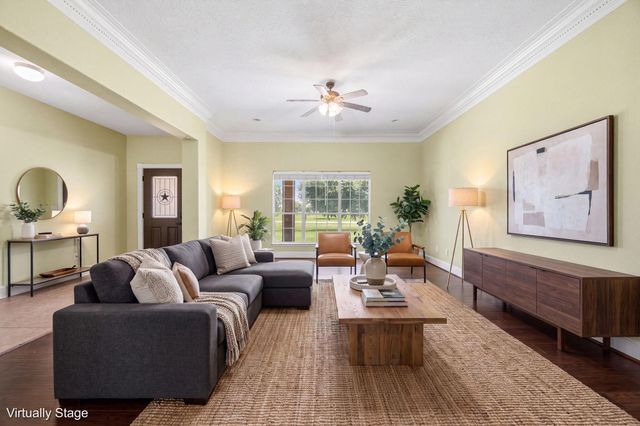 2527 Settlers Way Drive, Sealy, TX 77474