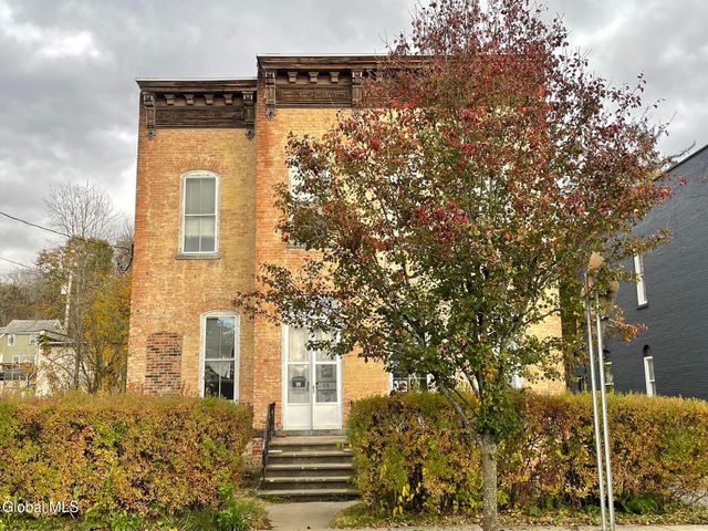 69 S Main Street, Castleton-on-hudson, NY 12033