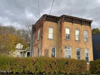 69 S Main Street, Castleton-on-hudson, NY 12033