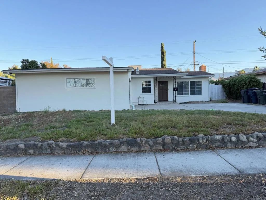 413 Hartzell Avenue, Redlands, CA 92374