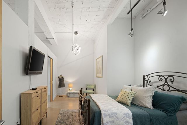 718 Washington Avenue N 602, Minneapolis, MN 55401