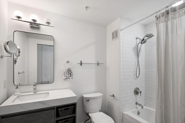 718 Washington Avenue N 602, Minneapolis, MN 55401