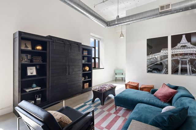 718 Washington Avenue N 602, Minneapolis, MN 55401