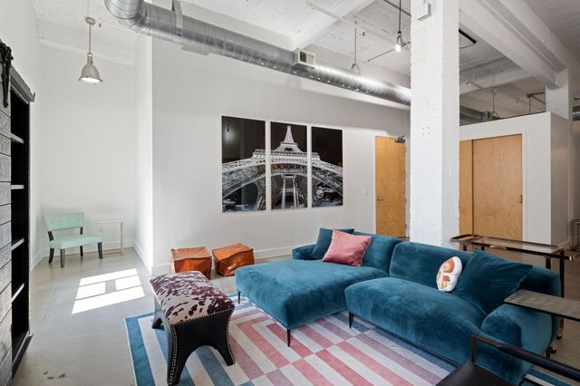 718 Washington Avenue N 602, Minneapolis, MN 55401