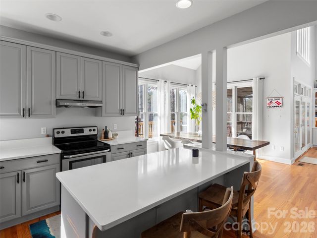 10 Dunnwoody Court, Arden, NC 28704