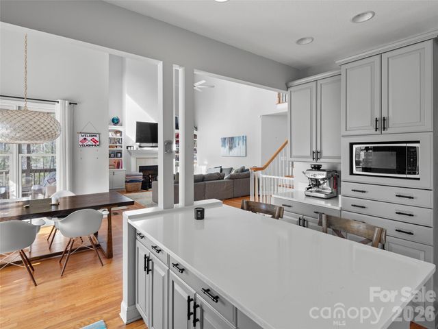 10 Dunnwoody Court, Arden, NC 28704