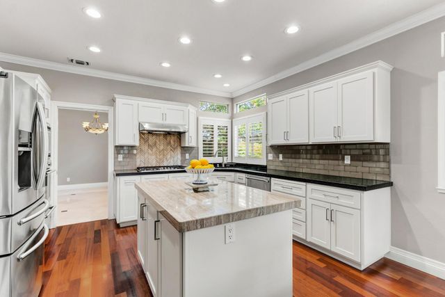 11925 Rising Sun Way, Gold River, CA 95670