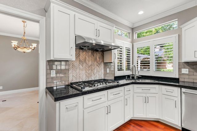 11925 Rising Sun Way, Gold River, CA 95670