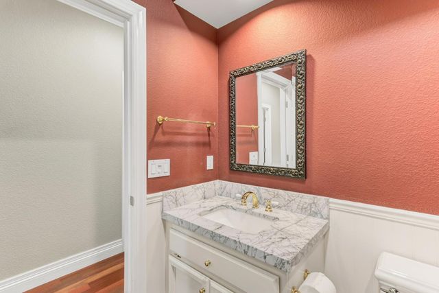 11925 Rising Sun Way, Gold River, CA 95670