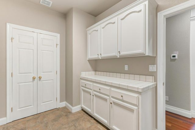 11925 Rising Sun Way, Gold River, CA 95670