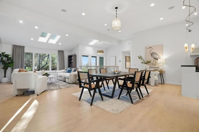 215 Vista De Sierra, Los Gatos, CA 95030