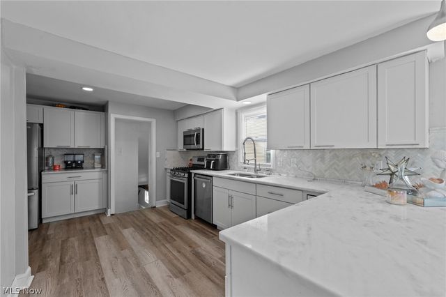 4527 Laurel Road, South Euclid, OH 44121