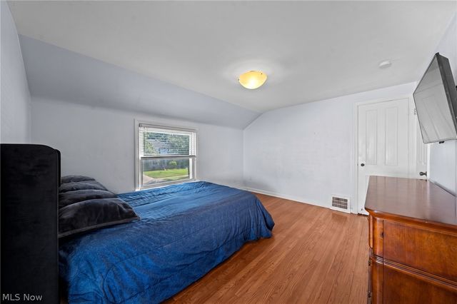 4527 Laurel Road, South Euclid, OH 44121
