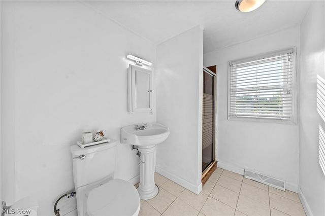 4527 Laurel Road, South Euclid, OH 44121