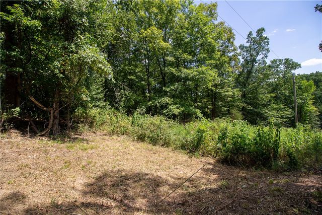 14600 Canyon Road, Bella Vista, AR 72715