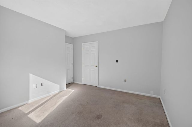 100 Merrimack Ave 71, Dracut, MA 01826