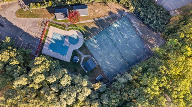100 Merrimack Ave 71, Dracut, MA 01826