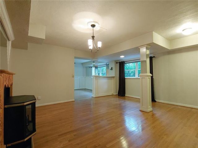76 Laurel Forest Circle NE, Atlanta, GA 30342