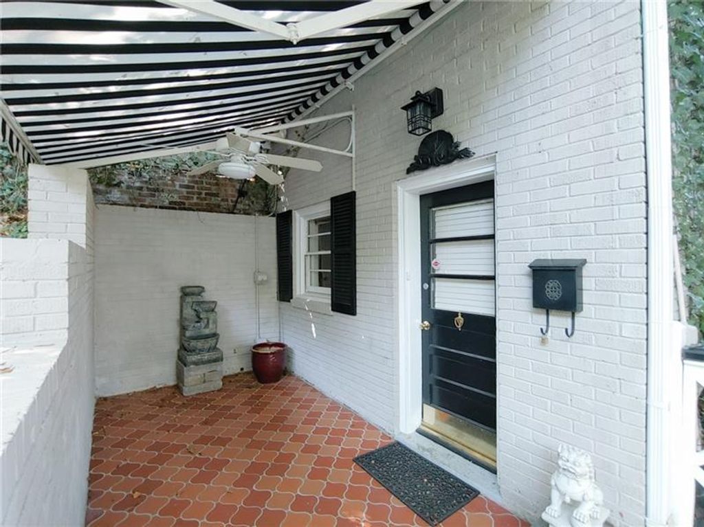 76 Laurel Forest Circle NE, Atlanta, GA 30342